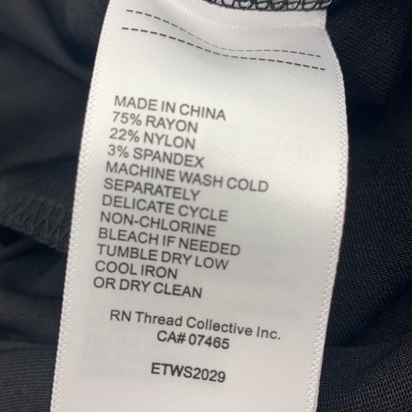 Ellen Tracy Black Bermuda Shorts Size Medium - Picture 7 of 14